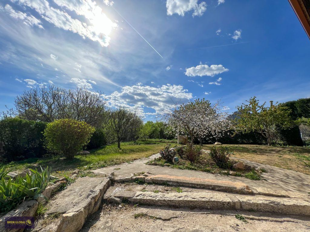 Chalet pareado en La Cabrera