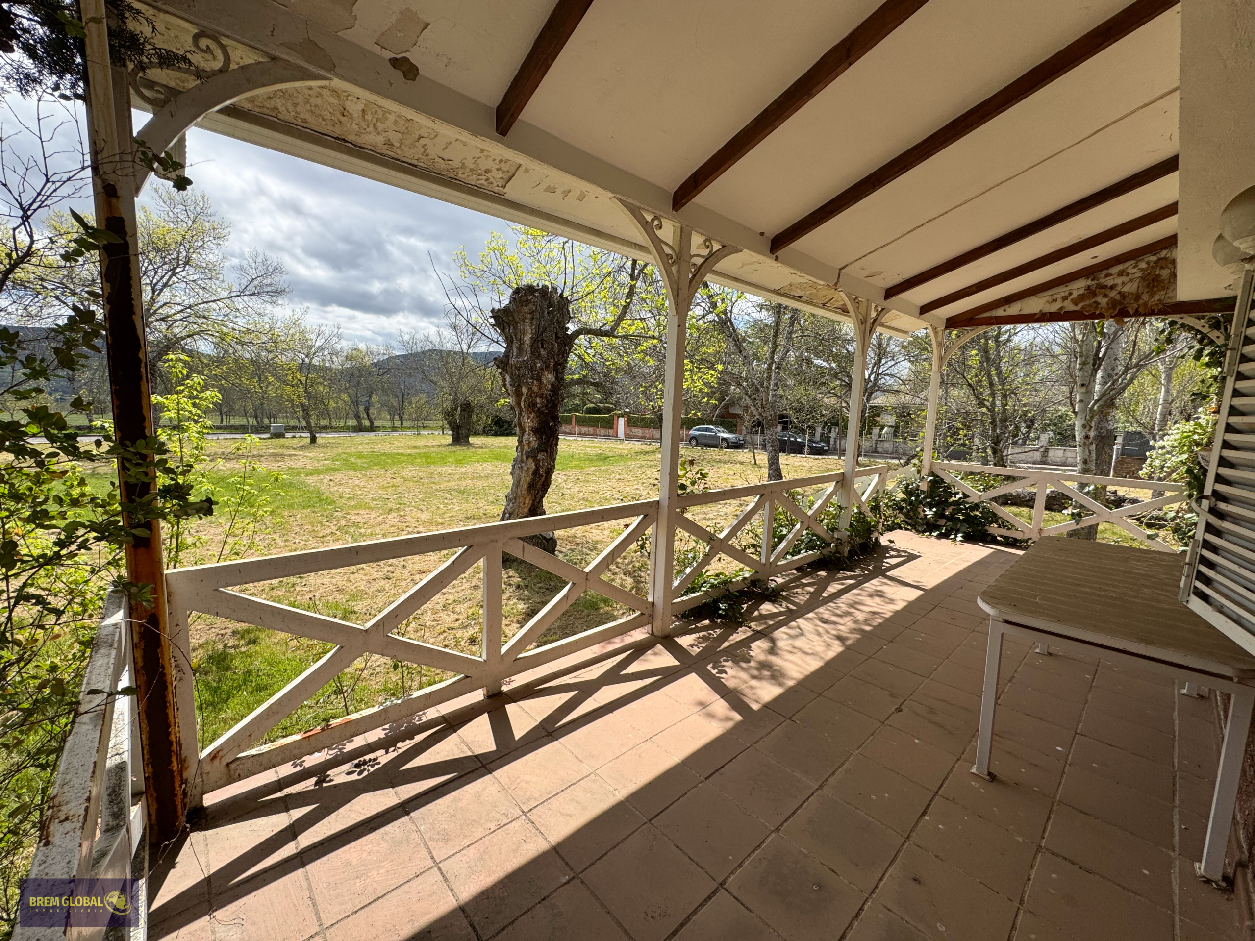 Casa o chalet independiente en venta en Calle del Sauce