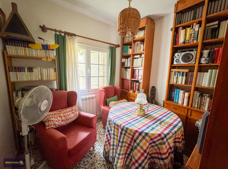 Casa o chalet independiente en venta en Calle del Sauce