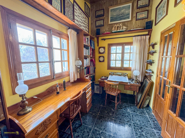 Casa o chalet independiente en venta en Calle del Sauce