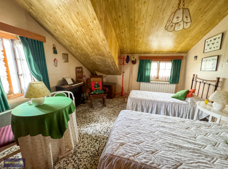 Casa o chalet independiente en venta en Calle del Sauce