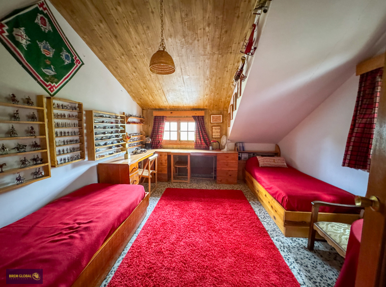 Casa o chalet independiente en venta en Calle del Sauce