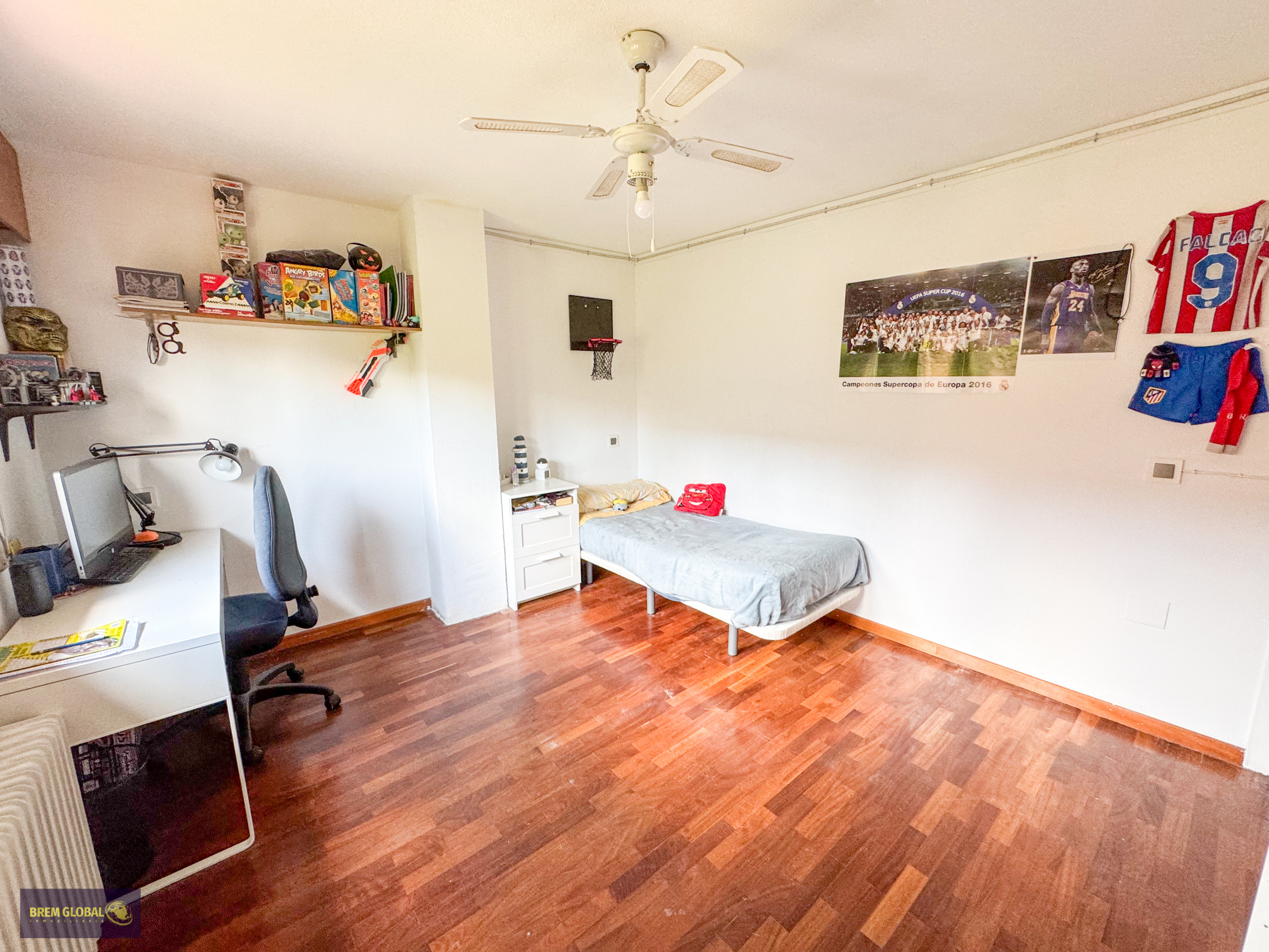 Chalet adosado en venta en Calle Pocito