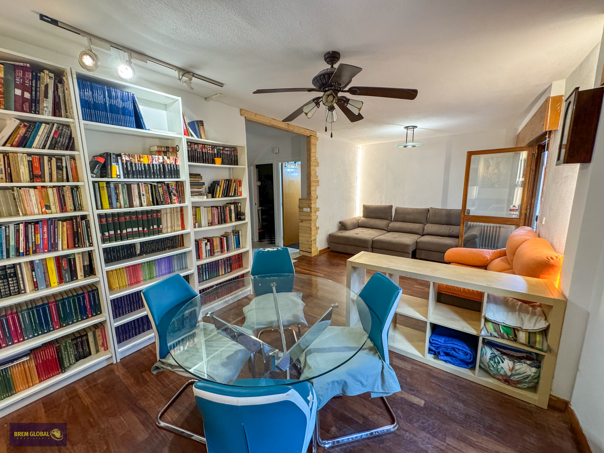Chalet adosado en venta en Calle Pocito