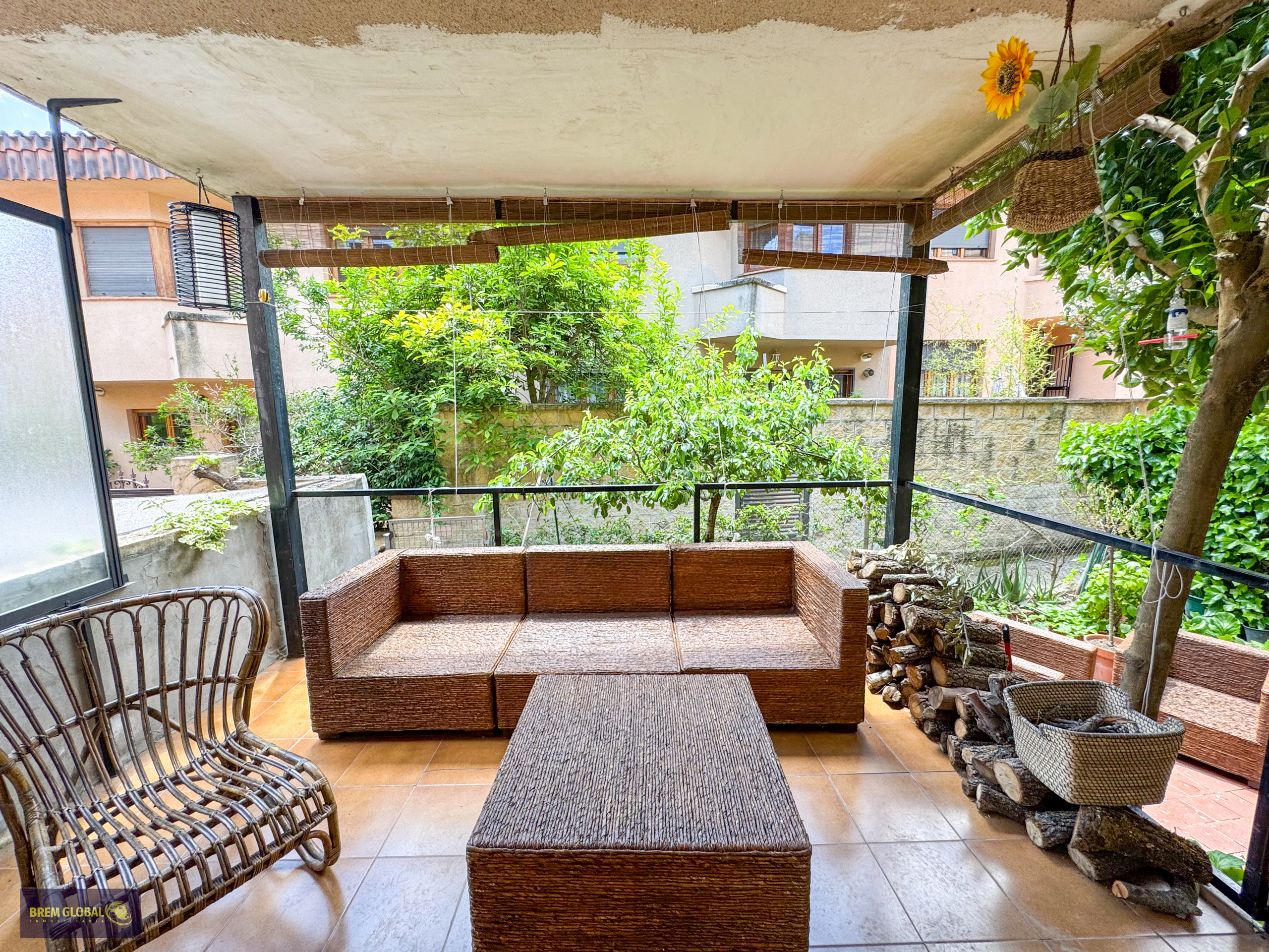 Chalet adosado en venta en Calle Pocito