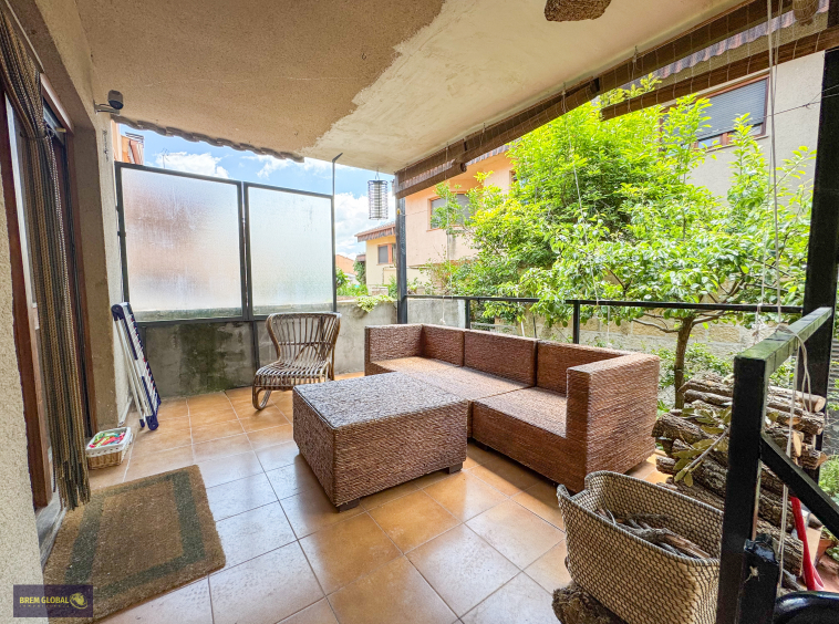 Chalet adosado en venta en Calle Pocito