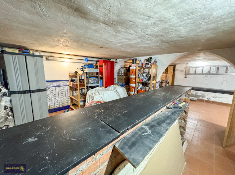 Chalet adosado en venta en Calle Pocito