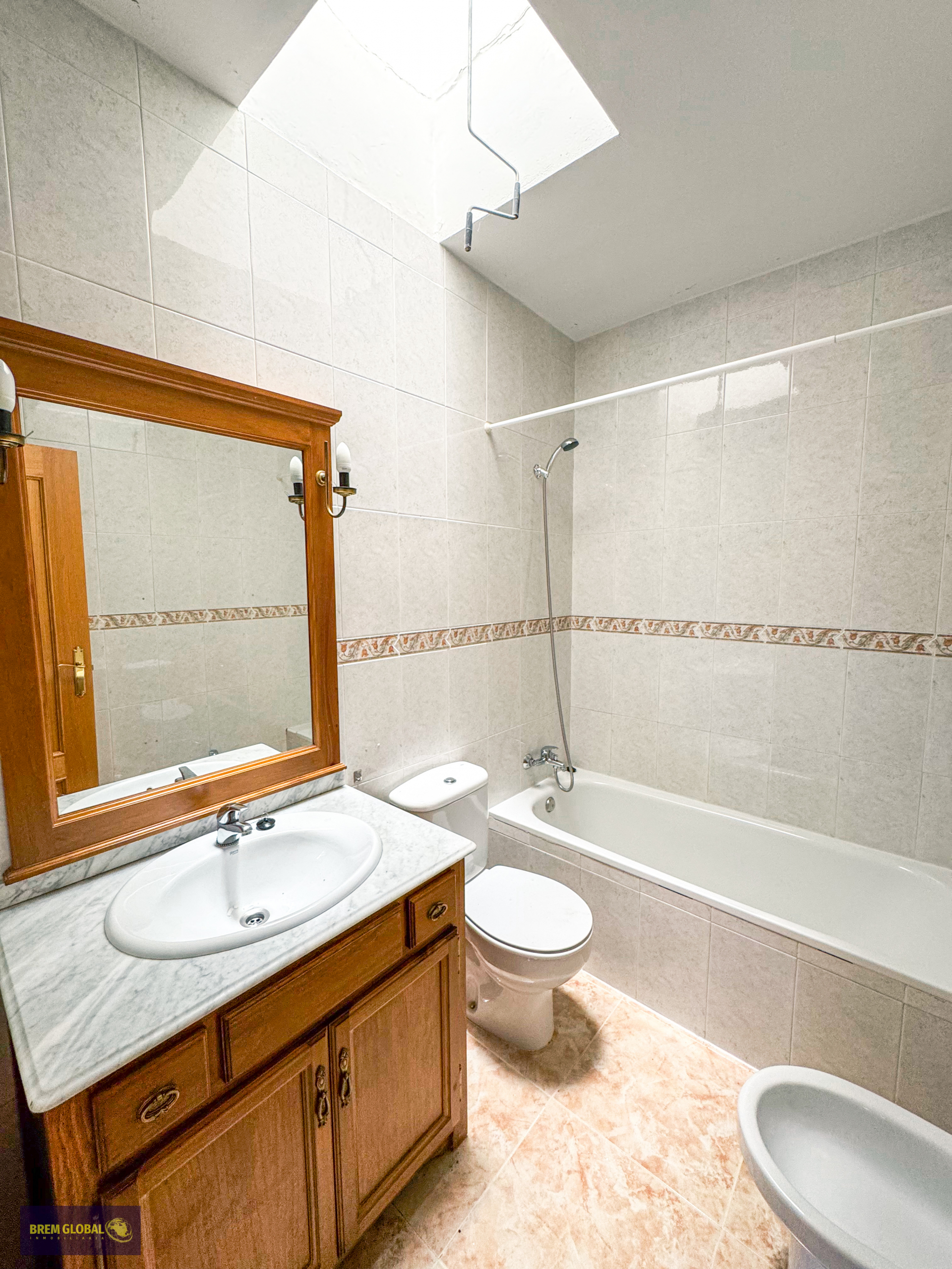 Chalet adosado en venta en Calle de los Mártires