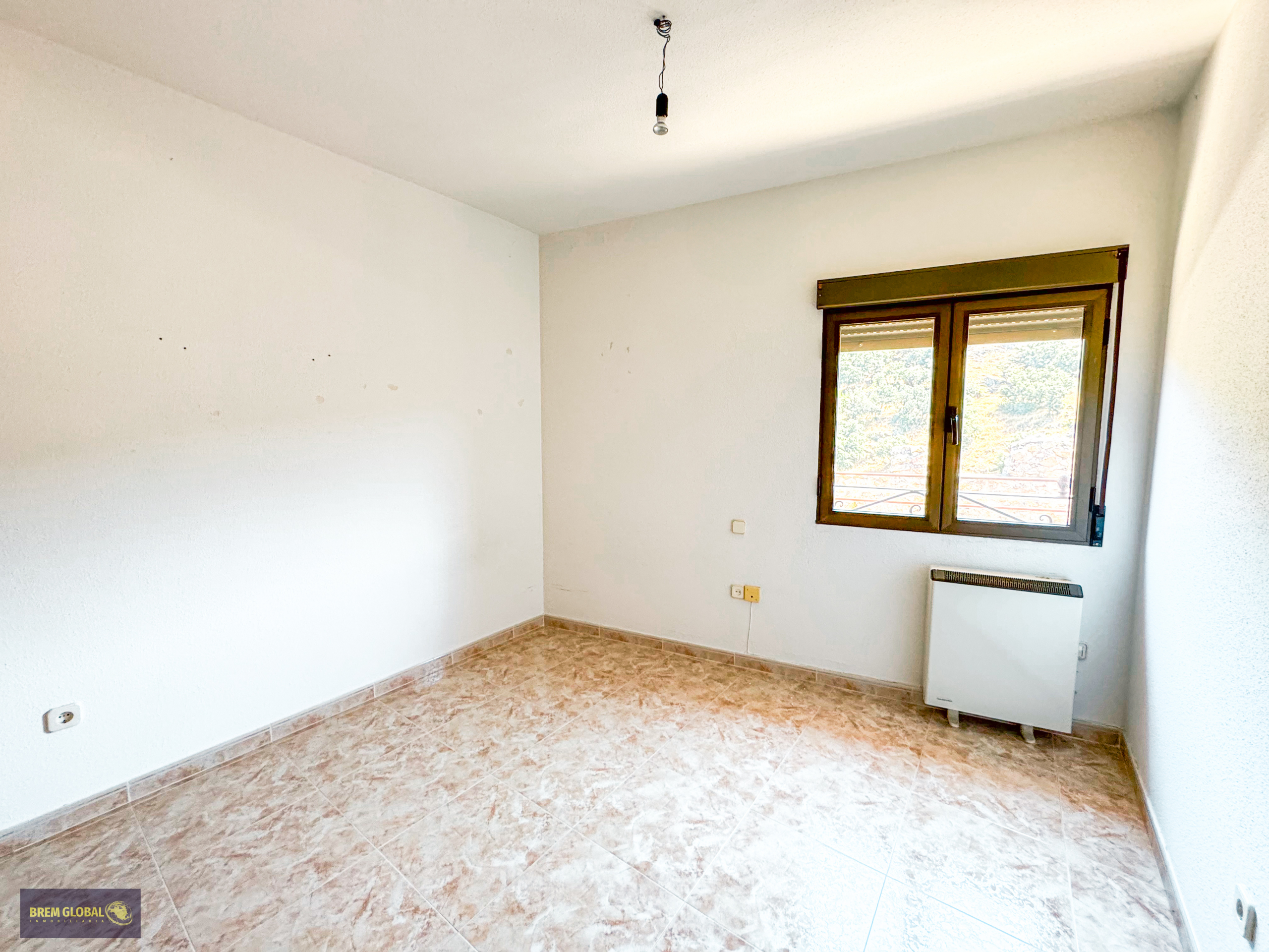 Chalet adosado en venta en Calle de los Mártires