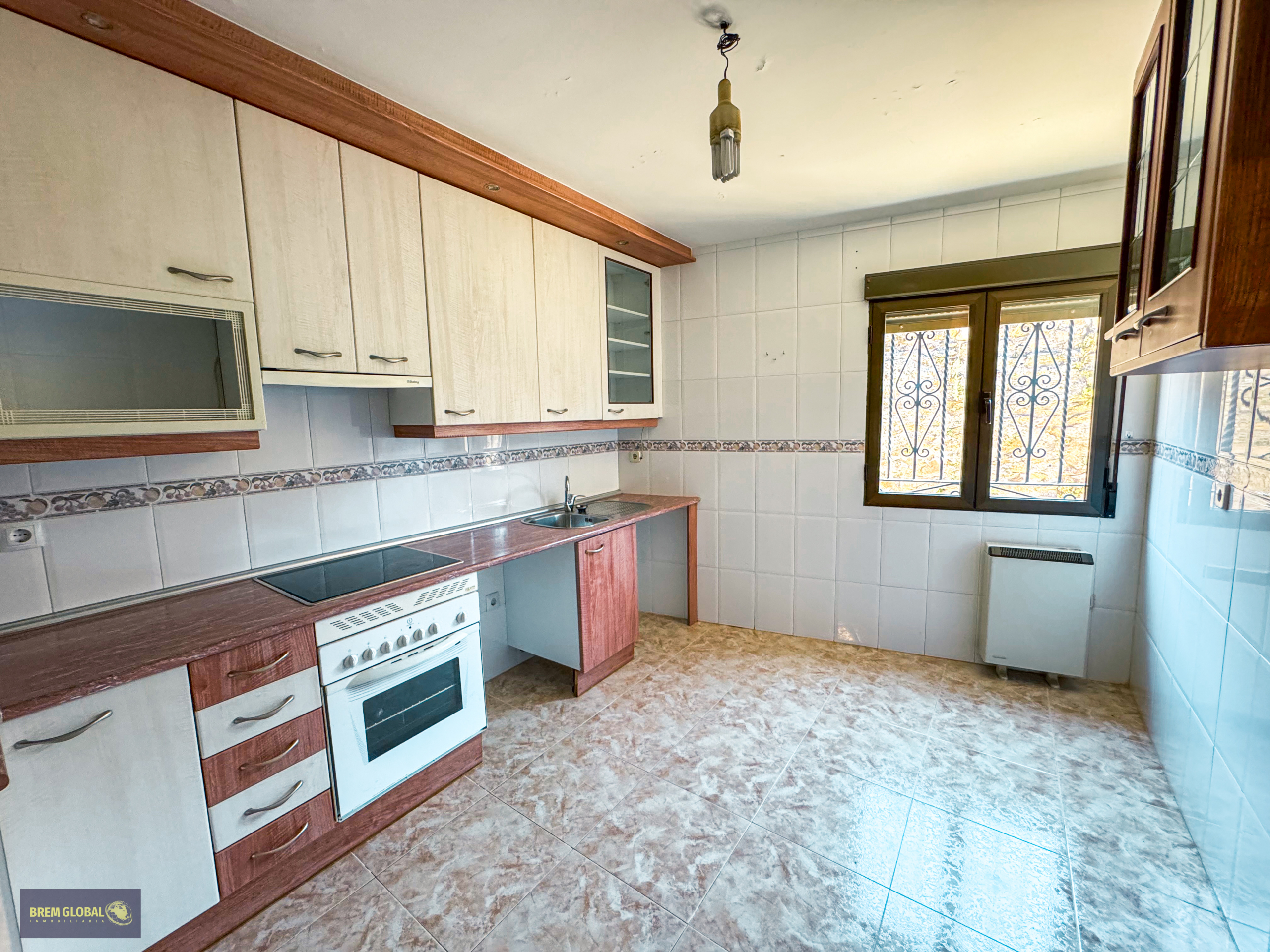 Chalet adosado en venta en Calle de los Mártires
