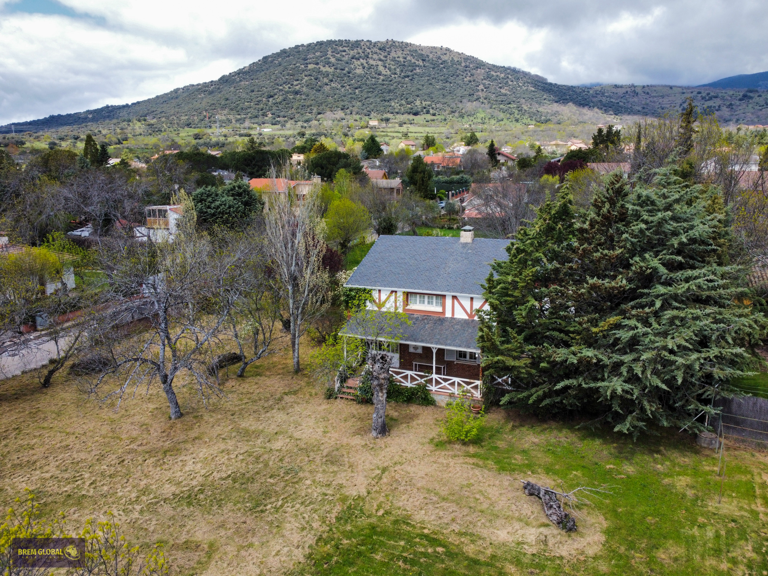 Casa o chalet independiente en venta en Calle del Sauce