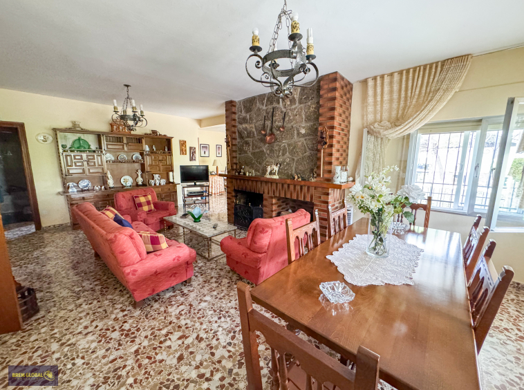 Casa o chalet independiente en venta en Calle del Pino