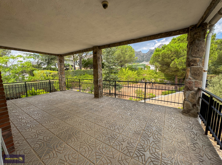 Casa o chalet independiente en venta en Calle del Pino