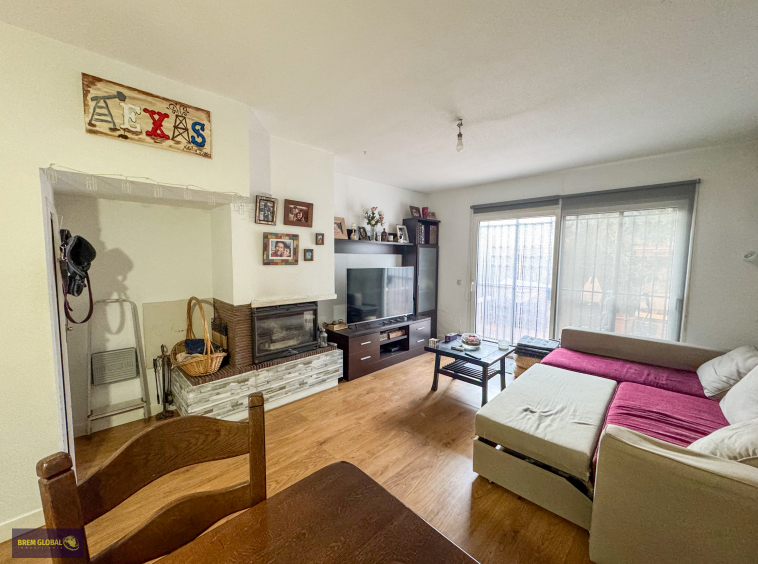 Chalet adosado en venta en Avenida de la Cabrera