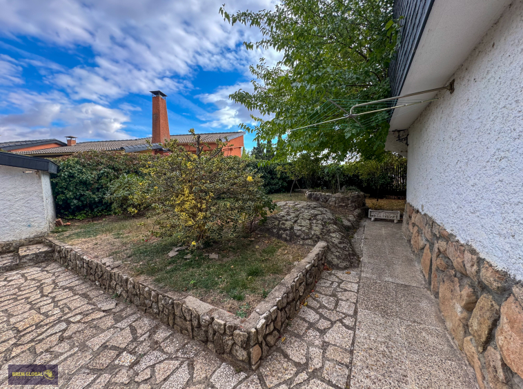 Casa o chalet independiente en venta en Calle del Hontanar