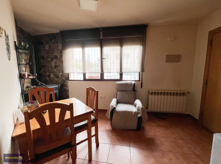 Piso en venta en Calle del Mediodía