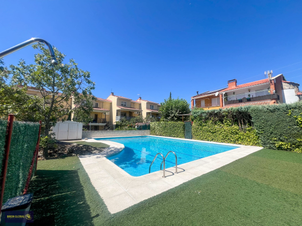 Chalet adosado en venta en Calle Íñigo González de Mendoza, La Cabrera: foto 1 de 65
