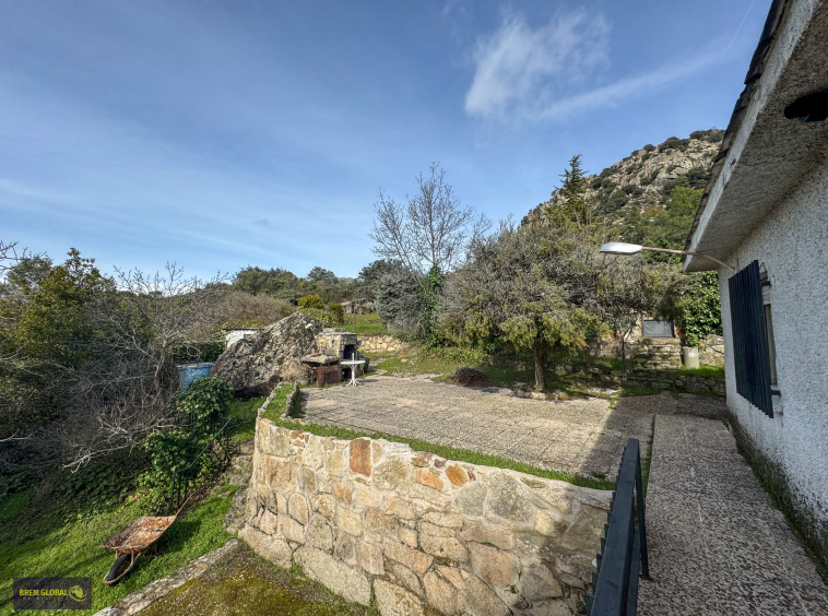 Chalet independiente en venta en Calle Cabrerita, La Cabrera: foto 32 de 57