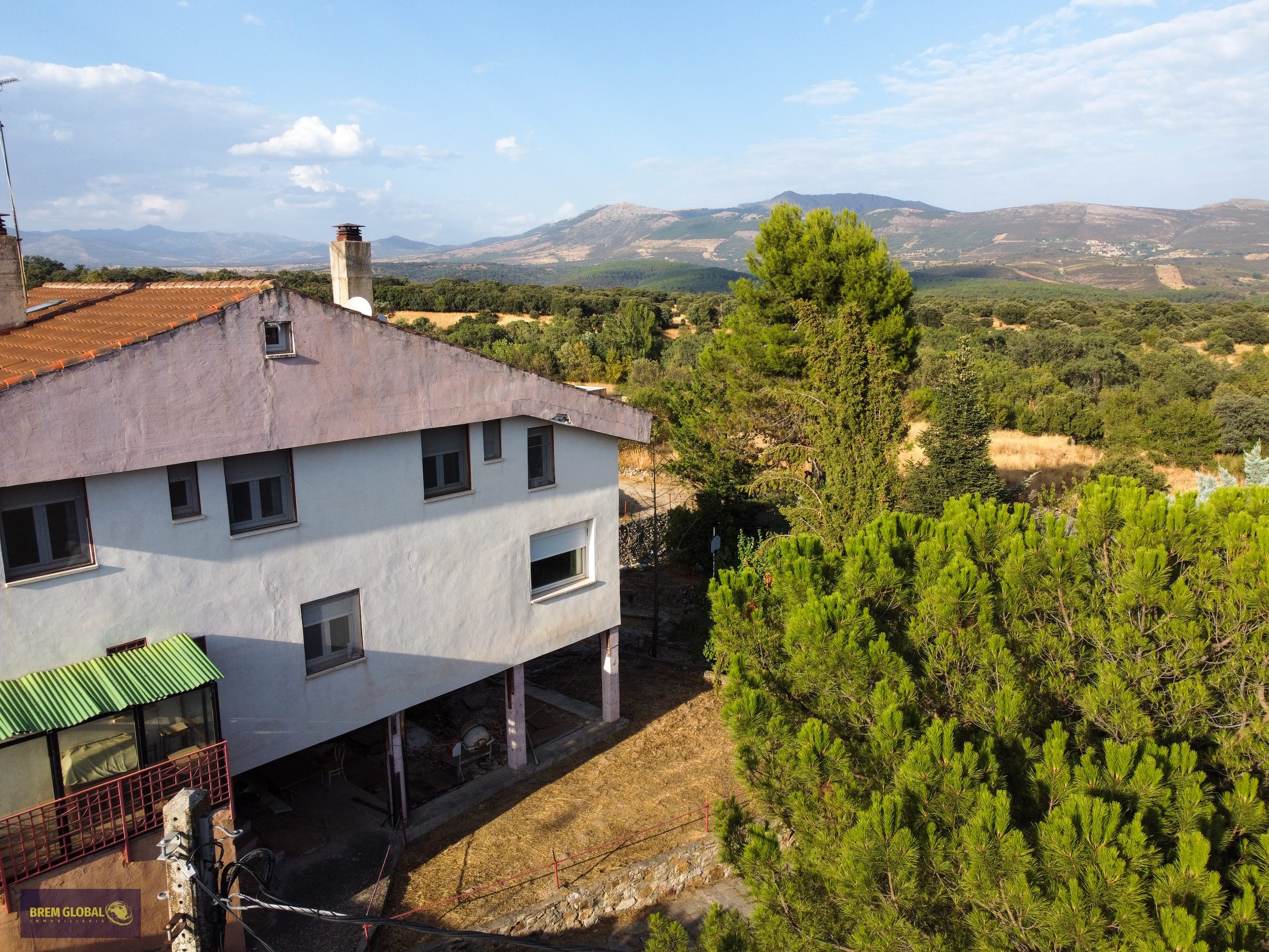 Chalet independiente en venta en Las Eras, Mangirón: foto 2 de 55