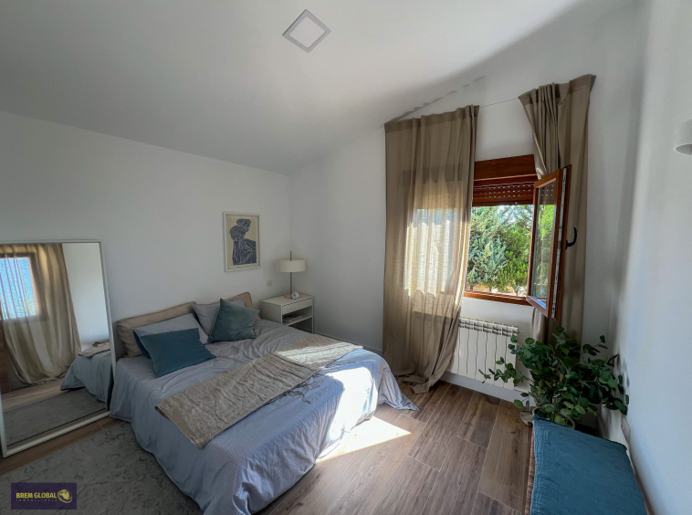 Chalet independiente en venta en Lozoyuela: foto 9 de 59