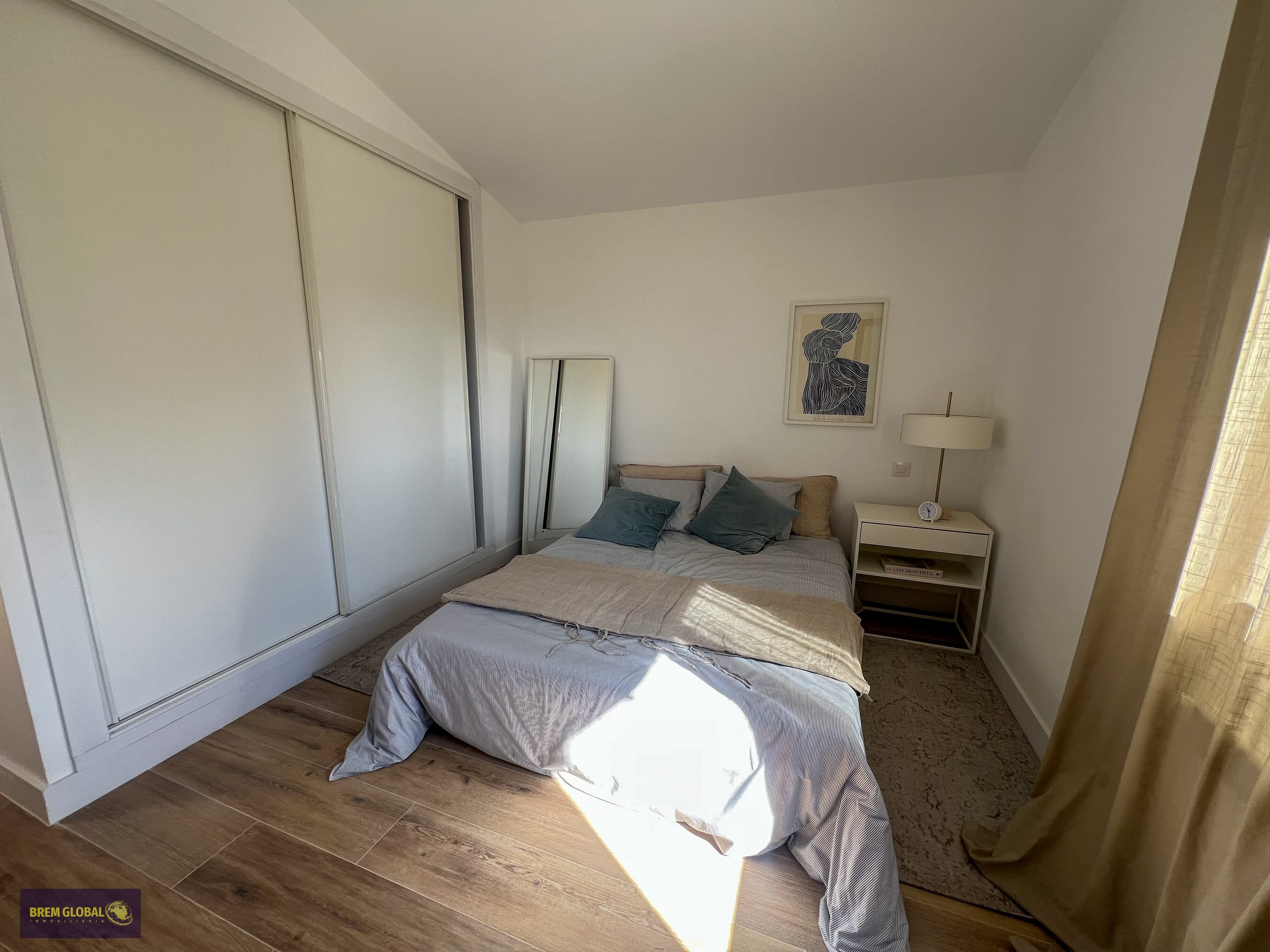Chalet independiente en venta en Lozoyuela: foto 10 de 59