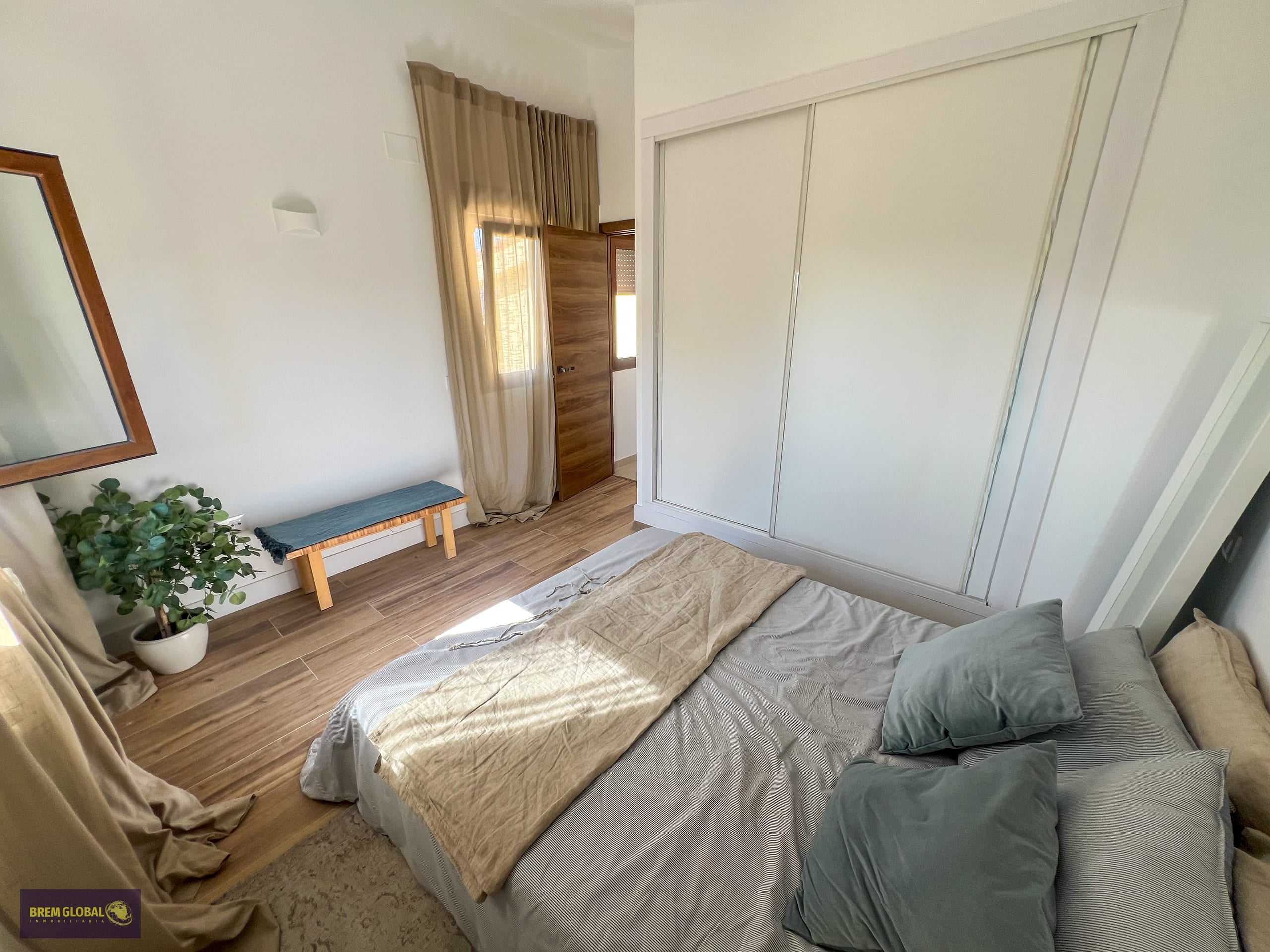 Chalet independiente en venta en Lozoyuela: foto 12 de 59
