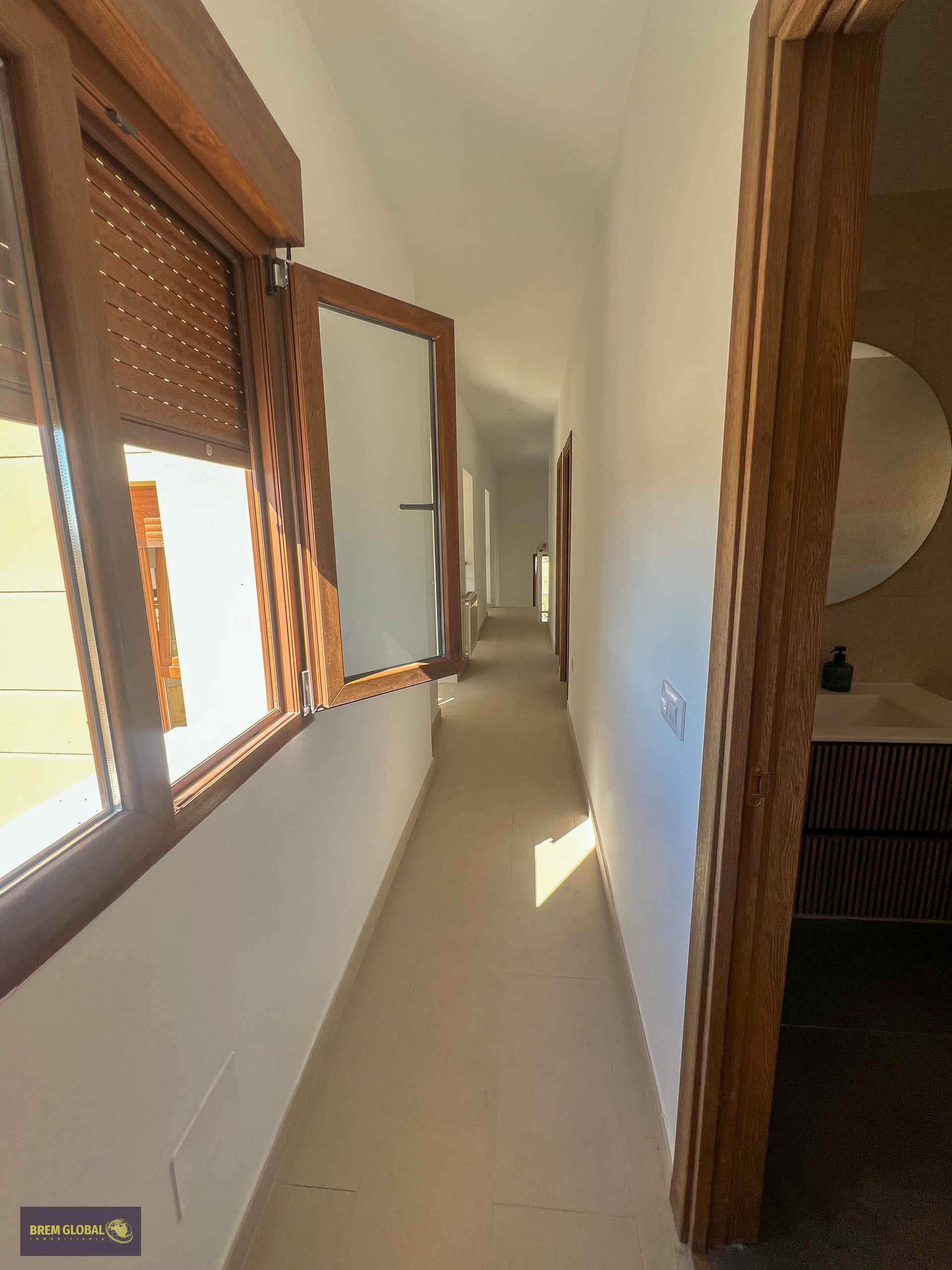 Chalet independiente en venta en Lozoyuela: foto 15 de 59