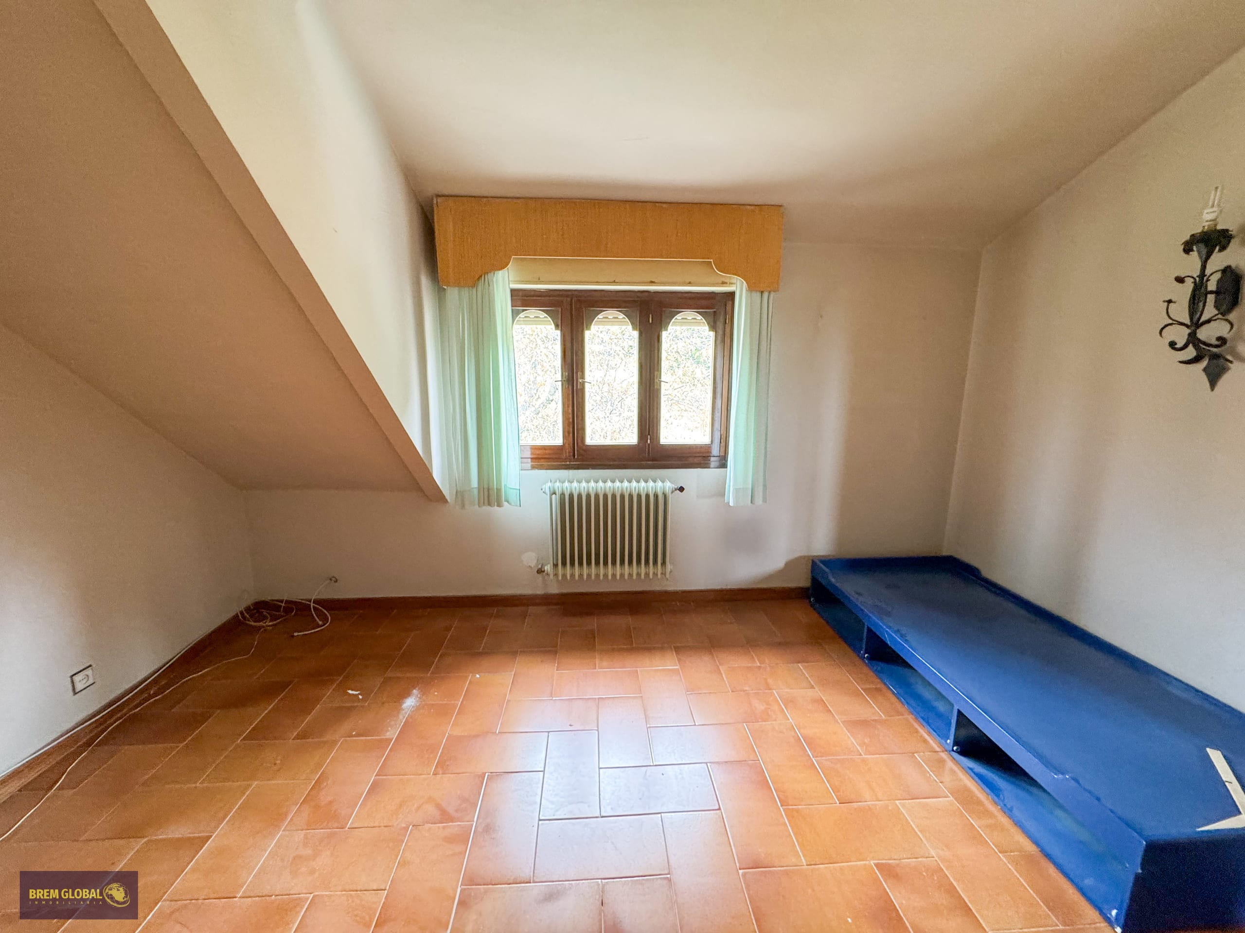 Chalet independiente en venta en Requebradero, Bustarviejo: foto 3 de 59