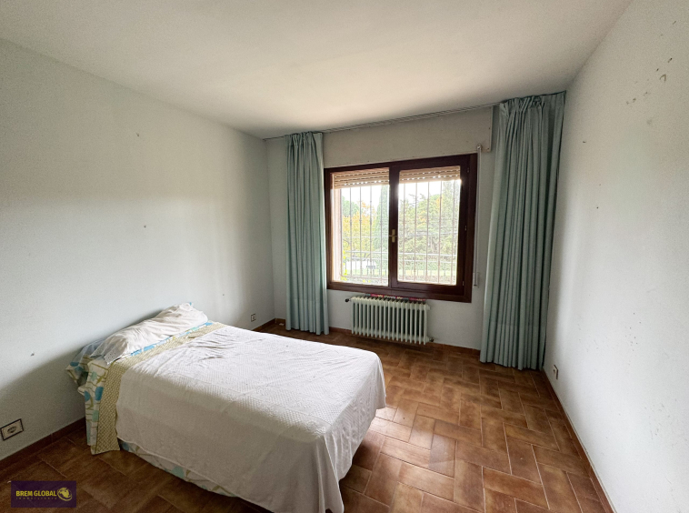 Chalet independiente en venta en Requebradero, Bustarviejo: foto 32 de 59