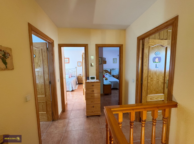 Chalet pareado en venta en Calle Costa Rica, La Cabrera: foto 5 de 51