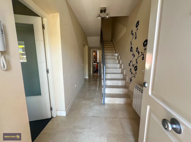 Chalet pareado en venta en Urbanización El Enclave II, Valdemanco: foto 3 de 75