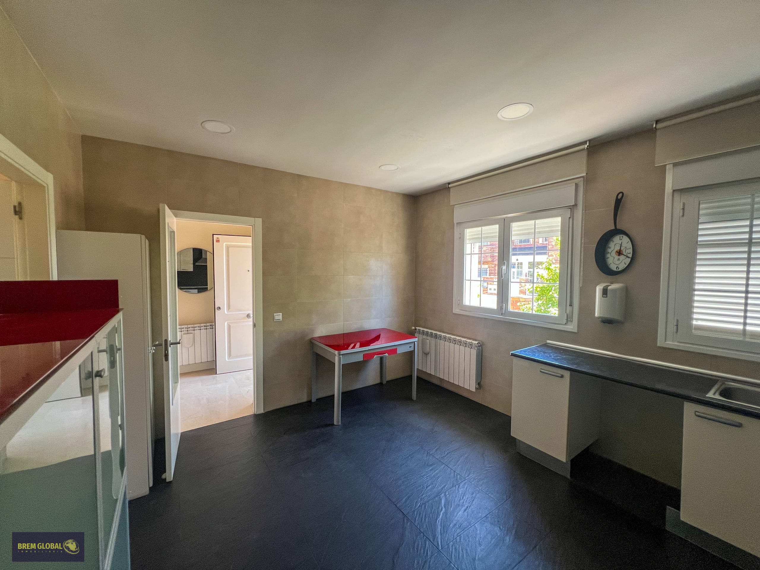 Chalet pareado en venta en Urbanización El Enclave II, Valdemanco: foto 8 de 75