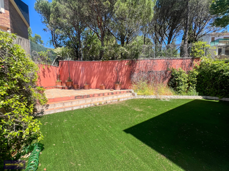 Chalet pareado en venta en Urbanización El Enclave II, Valdemanco: foto 24 de 75
