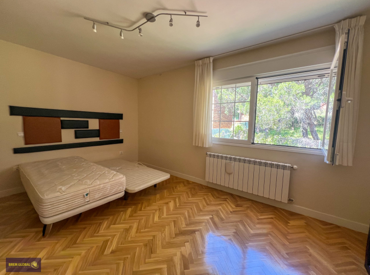Chalet pareado en venta en Urbanización El Enclave II, Valdemanco: foto 38 de 75