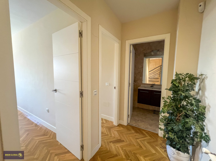 Chalet pareado en venta en Urbanización El Enclave II, Valdemanco: foto 39 de 75