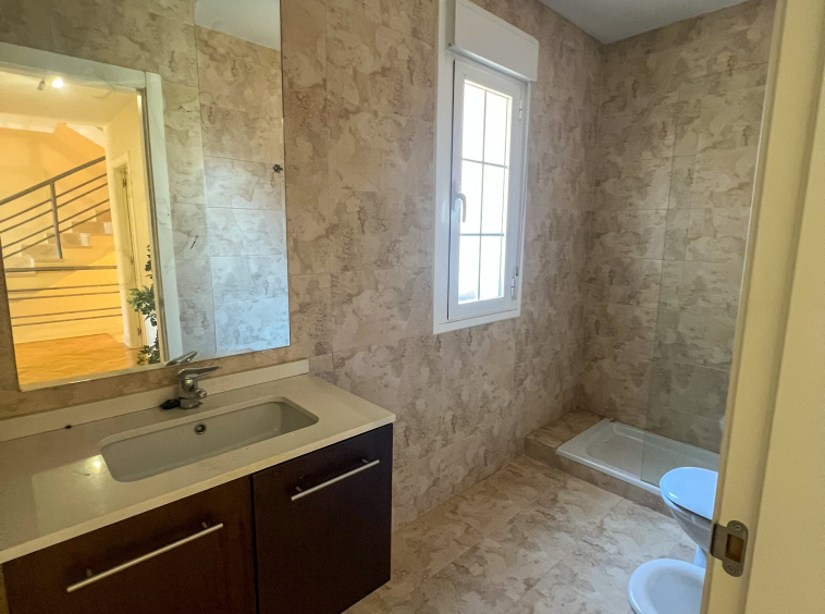 Chalet pareado en venta en Urbanización El Enclave II, Valdemanco: foto 46 de 75